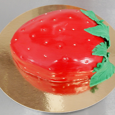 Торт "Клубника" купить - бердск.сладкоежкин.рф